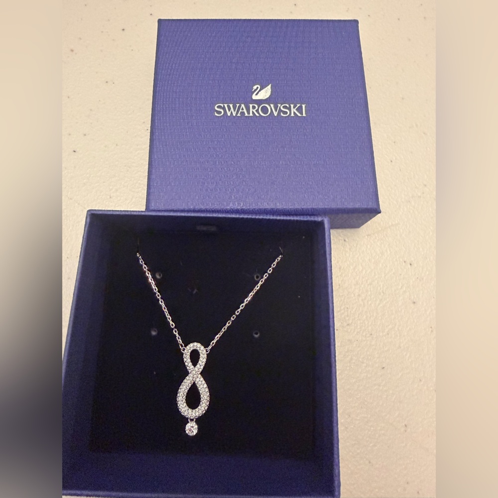 New Swarovski Infinity Necklace, White, Rhodium Plated 5537966